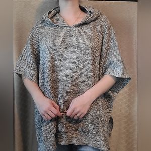 ONE SIZE Heavy Weight Poncho Sweater